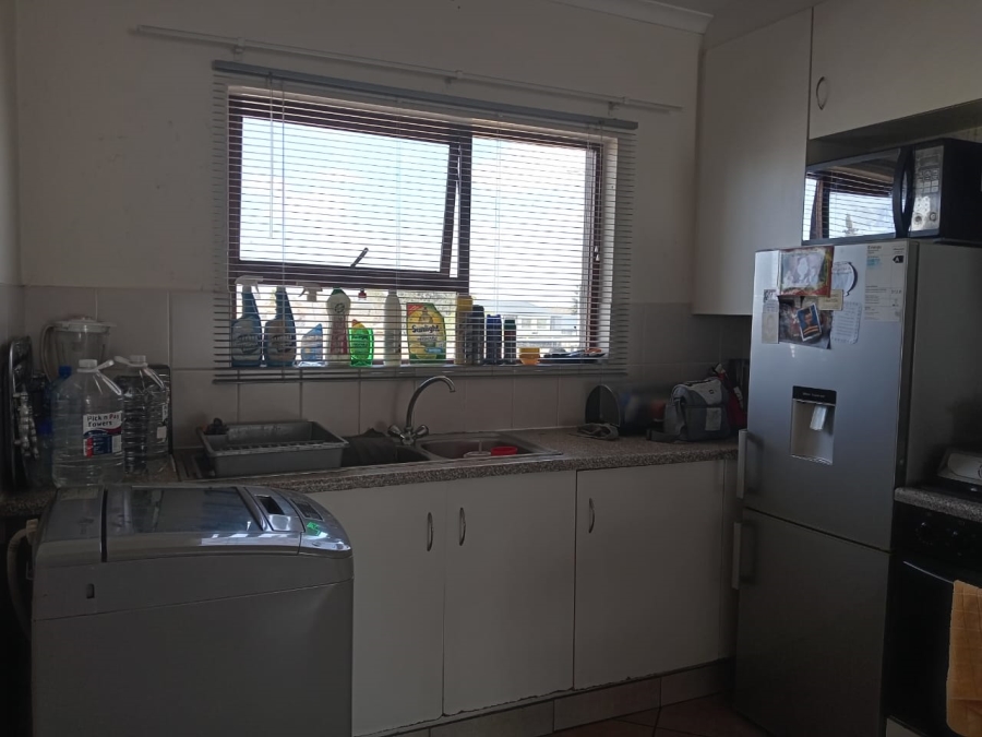 2 Bedroom Property for Sale in Beyers Park Gauteng