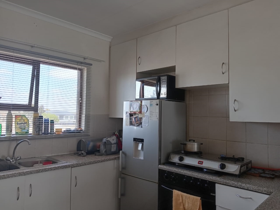 2 Bedroom Property for Sale in Beyers Park Gauteng