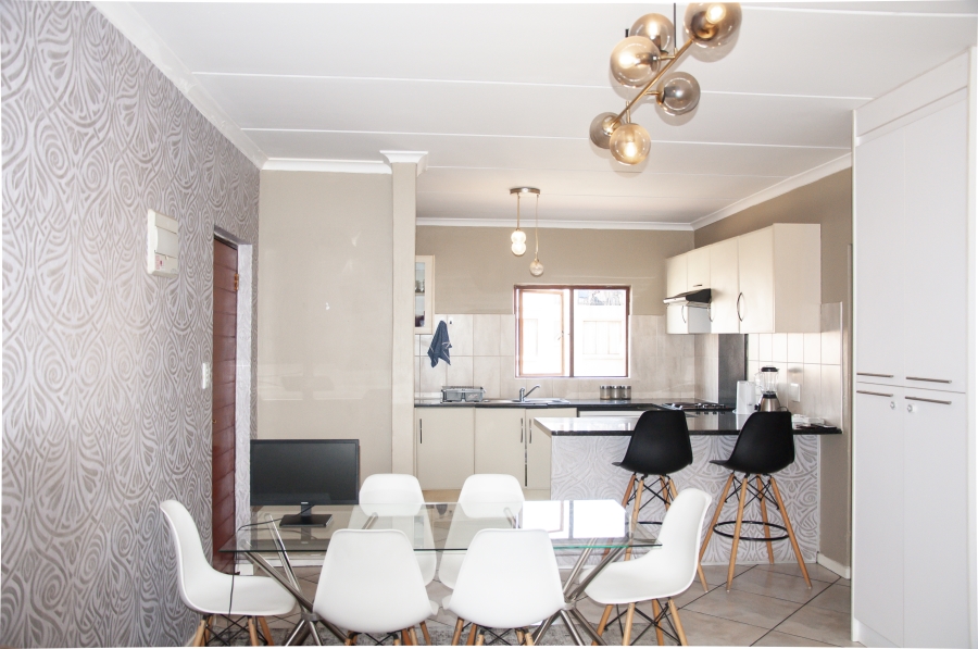 2 Bedroom Property for Sale in Carlswald Gauteng