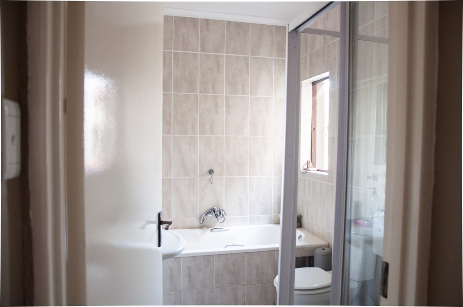 2 Bedroom Property for Sale in Carlswald Gauteng