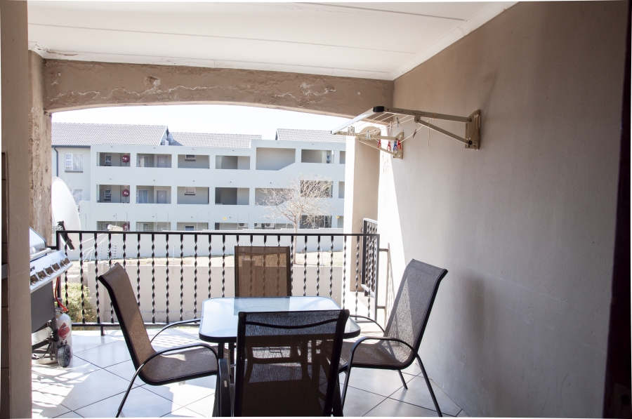 2 Bedroom Property for Sale in Carlswald Gauteng