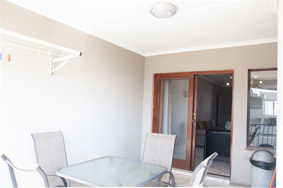 2 Bedroom Property for Sale in Carlswald Gauteng