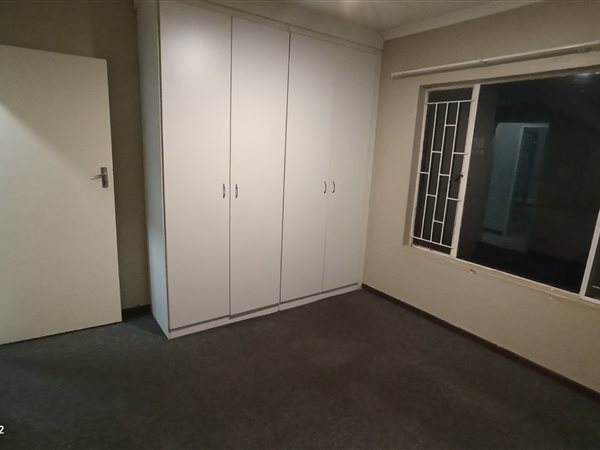 To Let 2 Bedroom Property for Rent in Glen Marais Gauteng