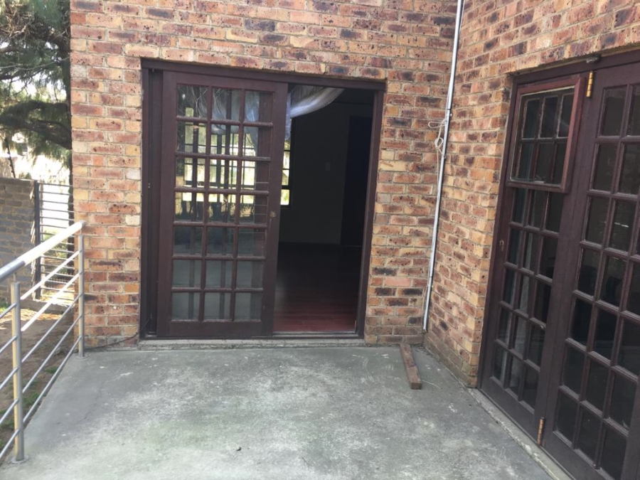 To Let 1 Bedroom Property for Rent in Austinview Gauteng