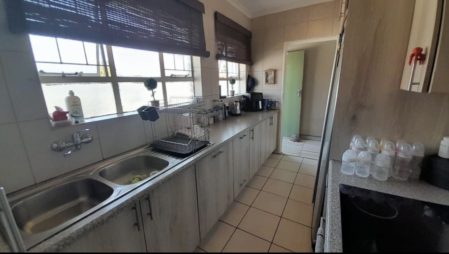 2 Bedroom Property for Sale in Villieria Gauteng