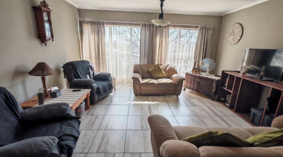 2 Bedroom Property for Sale in Villieria Gauteng