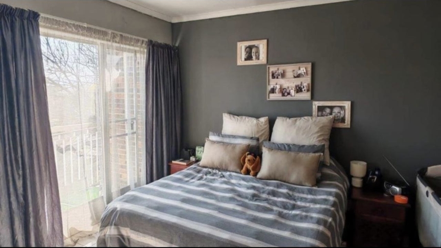 2 Bedroom Property for Sale in Villieria Gauteng