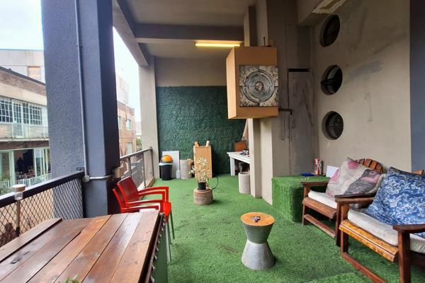 2 Bedroom Property for Sale in Maboneng Gauteng