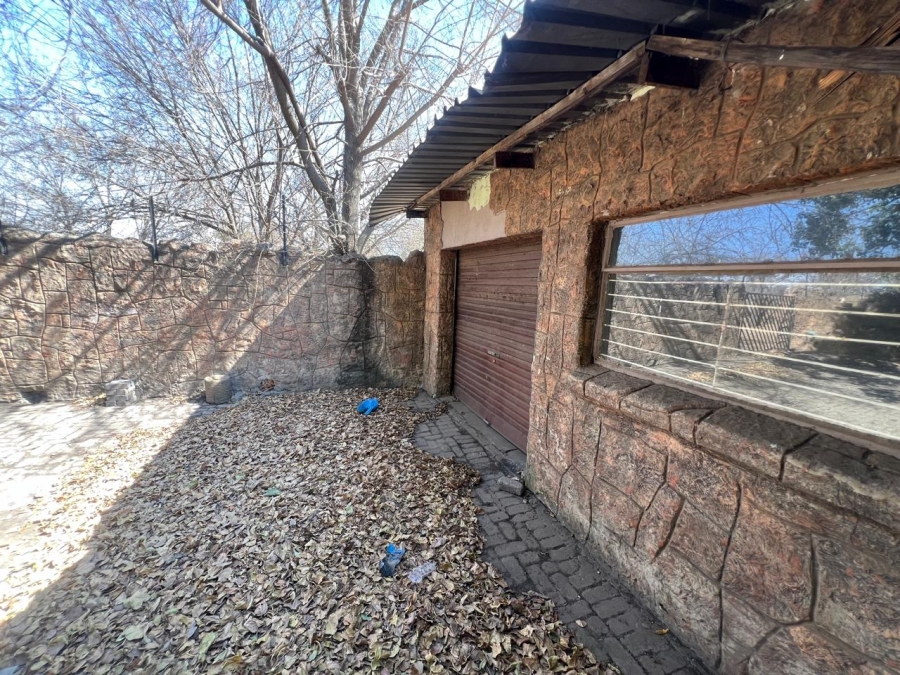 3 Bedroom Property for Sale in Glen Donald A H Gauteng