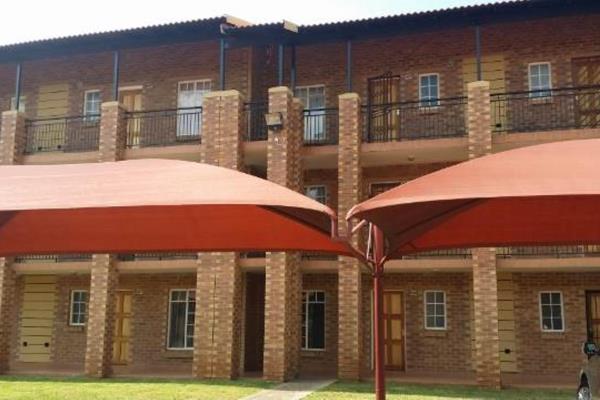 To Let 2 Bedroom Property for Rent in Comet Gauteng