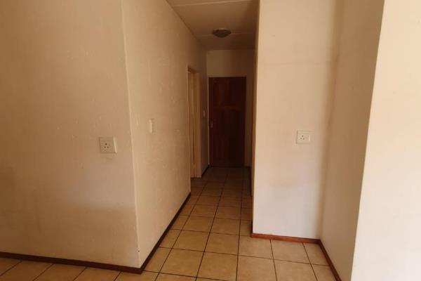 To Let 2 Bedroom Property for Rent in Comet Gauteng