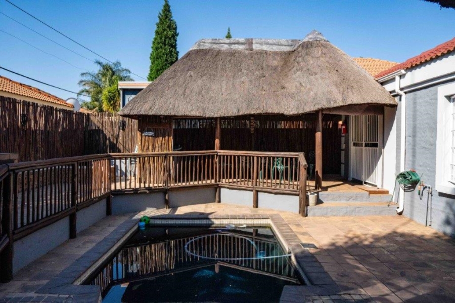 3 Bedroom Property for Sale in Thatchfield Estate Gauteng