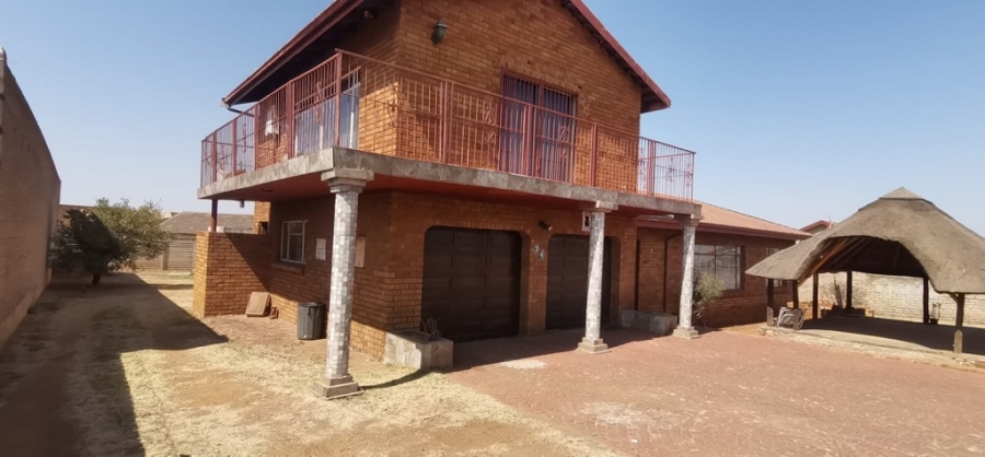 4 Bedroom Property for Sale in Palm Ridge Gauteng