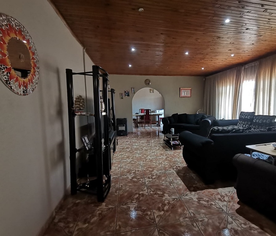 4 Bedroom Property for Sale in Palm Ridge Gauteng