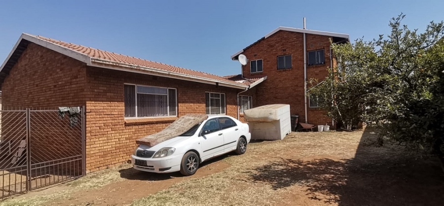 4 Bedroom Property for Sale in Palm Ridge Gauteng