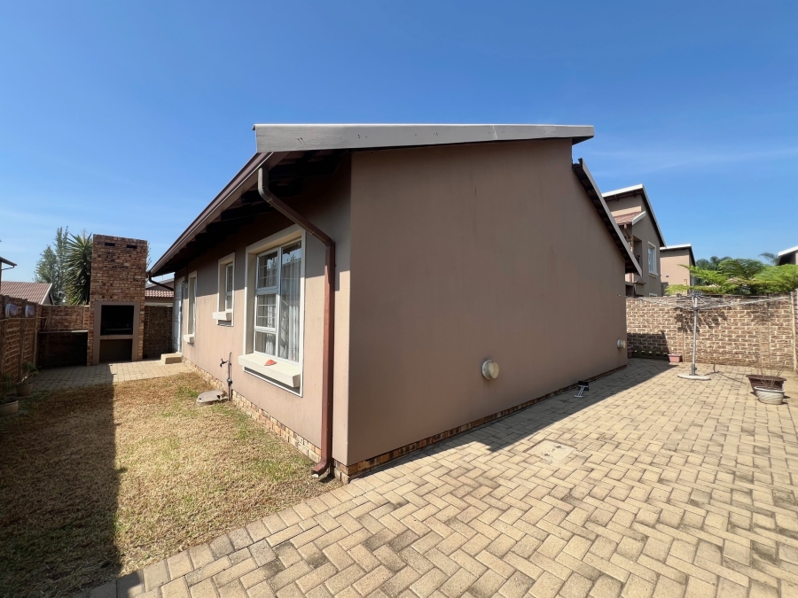 2 Bedroom Property for Sale in New Market Park Gauteng