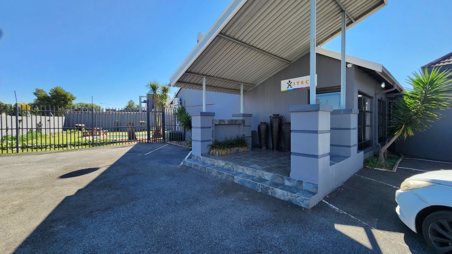 0 Bedroom Property for Sale in Brackenhurst Gauteng