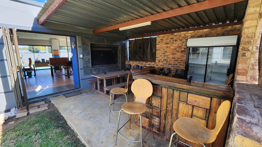 0 Bedroom Property for Sale in Brackenhurst Gauteng