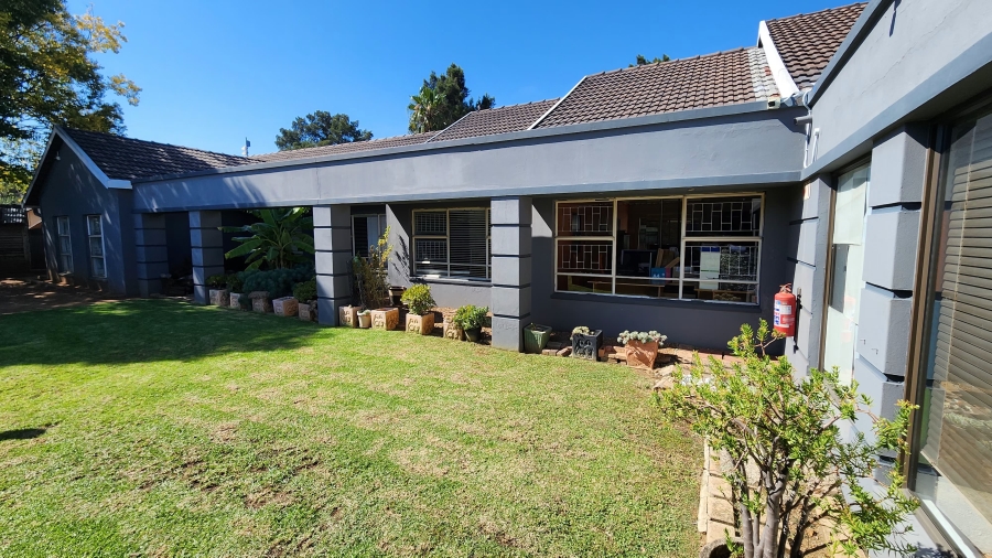 0 Bedroom Property for Sale in Brackenhurst Gauteng