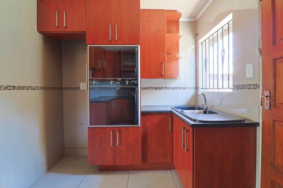 3 Bedroom Property for Sale in Liefde en Vrede Gauteng