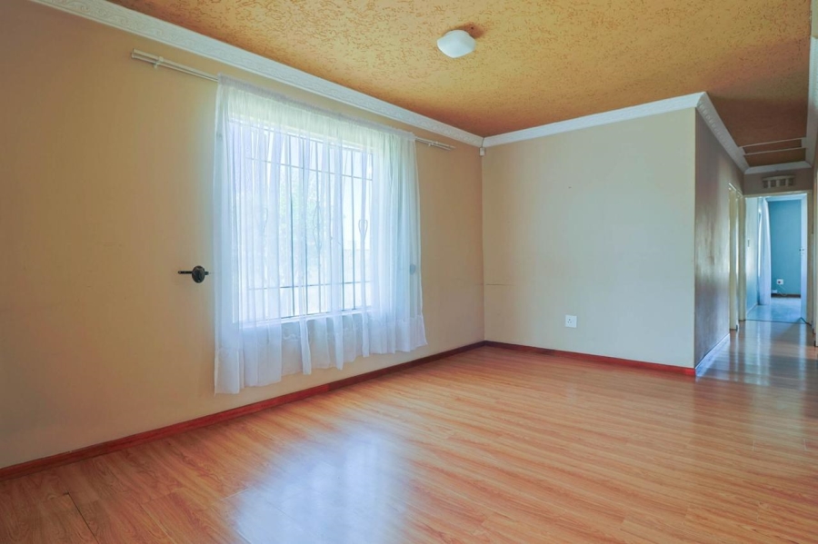 3 Bedroom Property for Sale in Liefde en Vrede Gauteng