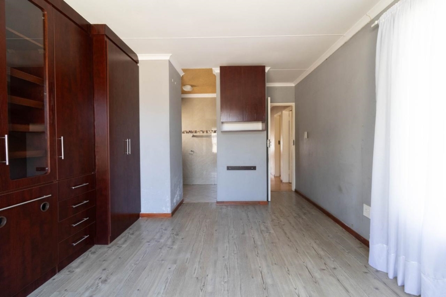 3 Bedroom Property for Sale in Liefde en Vrede Gauteng