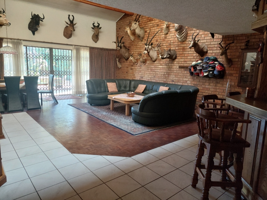 4 Bedroom Property for Sale in Bedfordview Gauteng