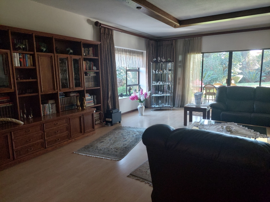 4 Bedroom Property for Sale in Bedfordview Gauteng