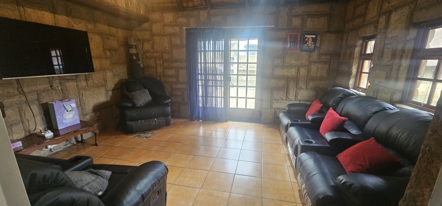 3 Bedroom Property for Sale in Brackenhurst Gauteng