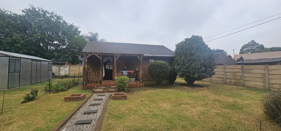 3 Bedroom Property for Sale in Brackenhurst Gauteng