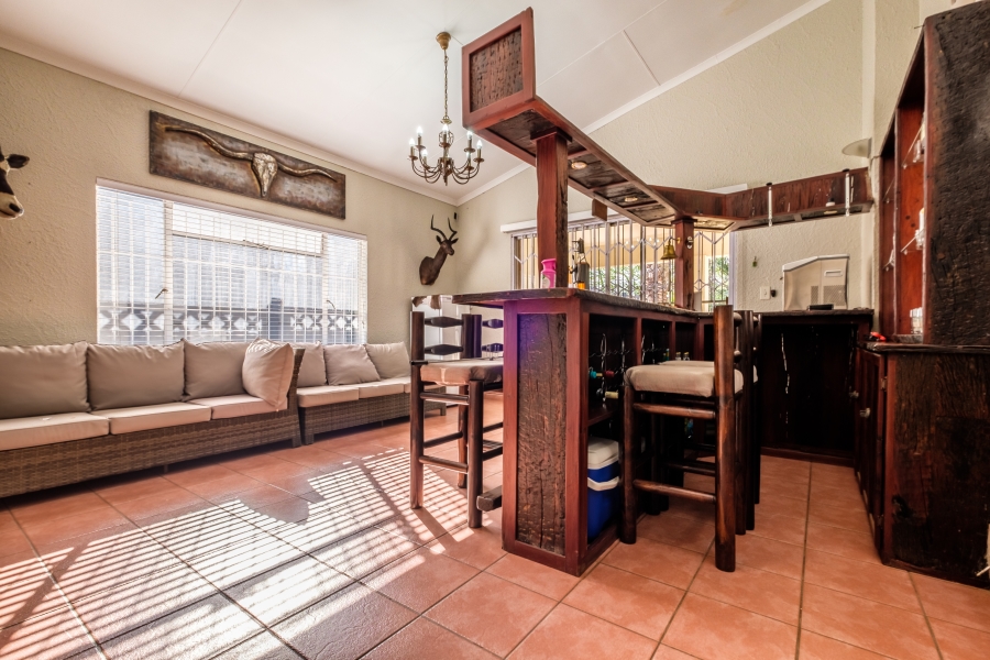 3 Bedroom Property for Sale in Brackenhurst Gauteng