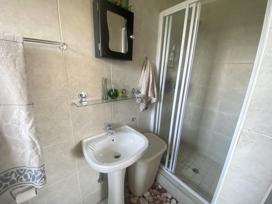 3 Bedroom Property for Sale in New Market Gauteng