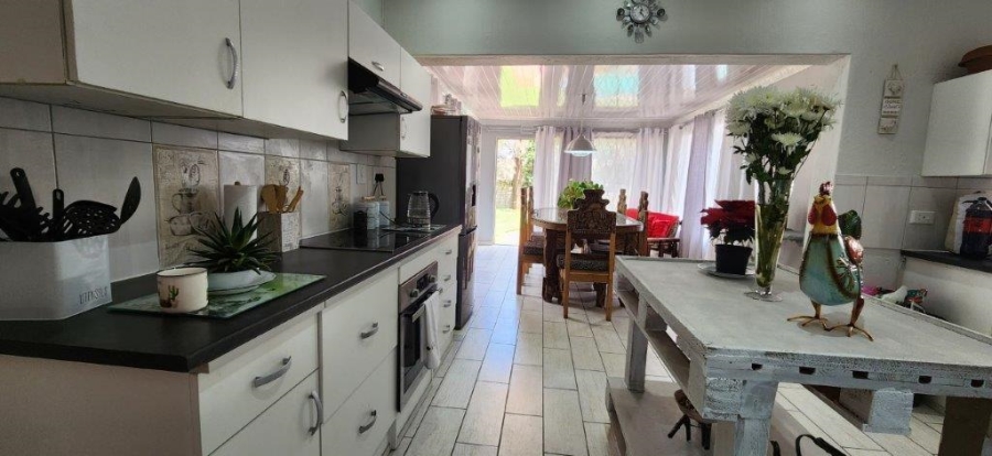 3 Bedroom Property for Sale in Brackenhurst Gauteng