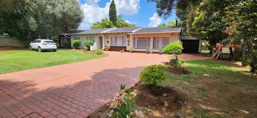 3 Bedroom Property for Sale in Brackenhurst Gauteng