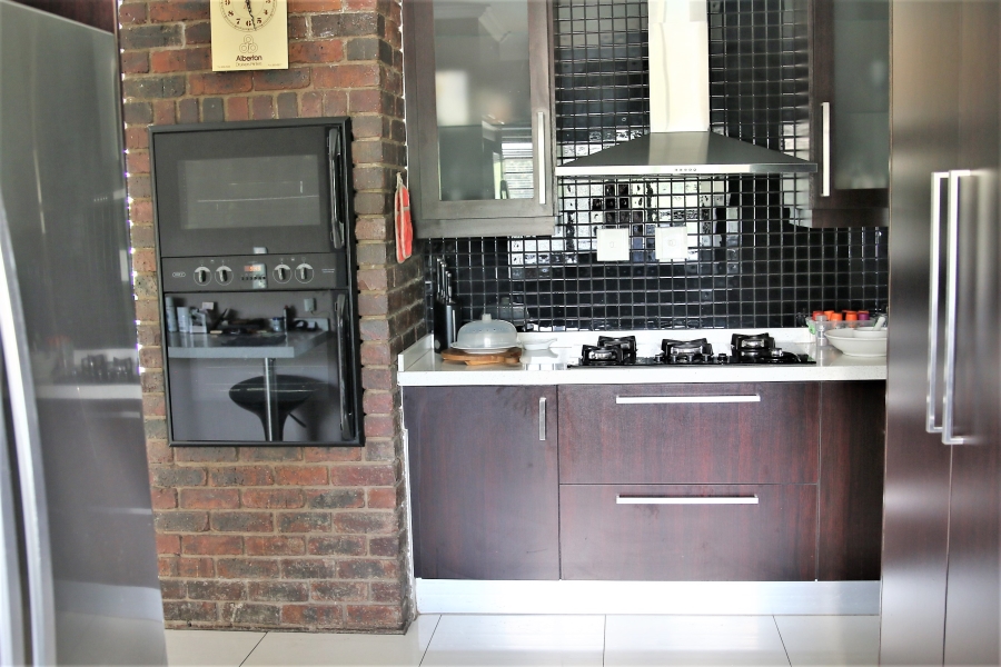 3 Bedroom Property for Sale in Brackenhurst Gauteng