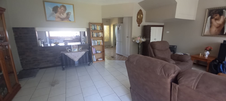 3 Bedroom Property for Sale in Brackenhurst Gauteng