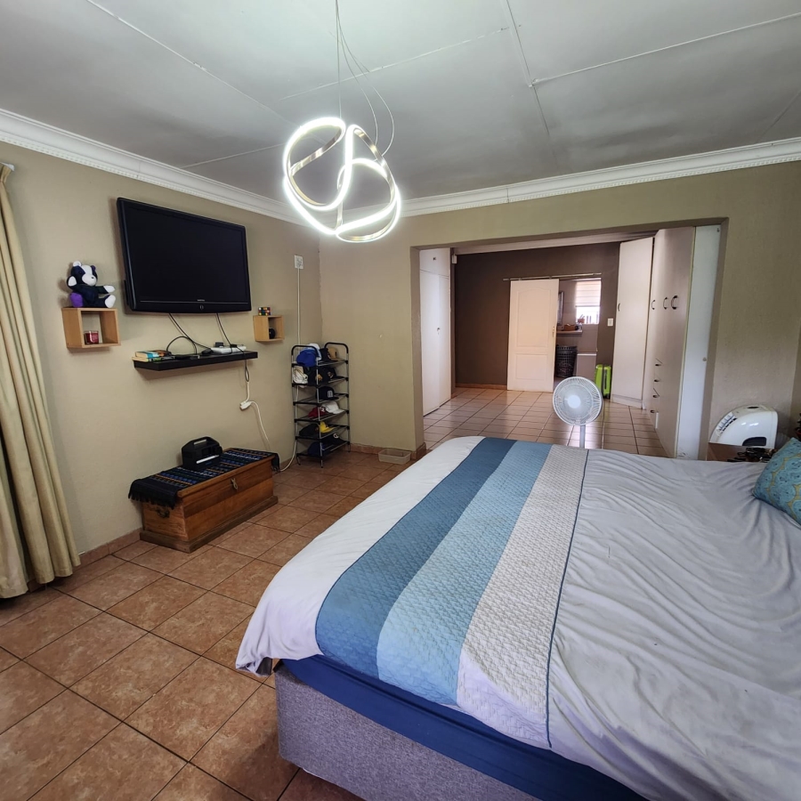 3 Bedroom Property for Sale in Brackenhurst Gauteng