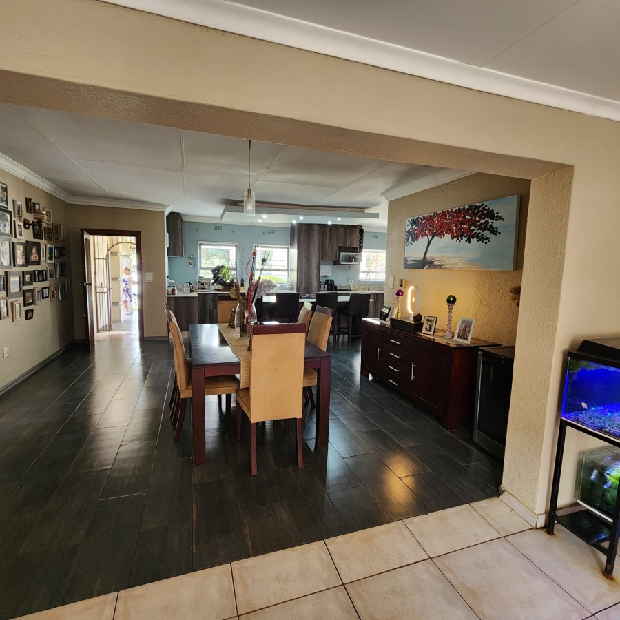 3 Bedroom Property for Sale in Brackenhurst Gauteng