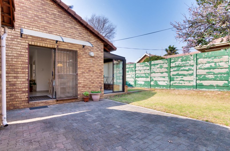 2 Bedroom Property for Sale in The Hill Gauteng