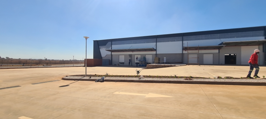 To Let commercial Property for Rent in Olifantsfontein Gauteng