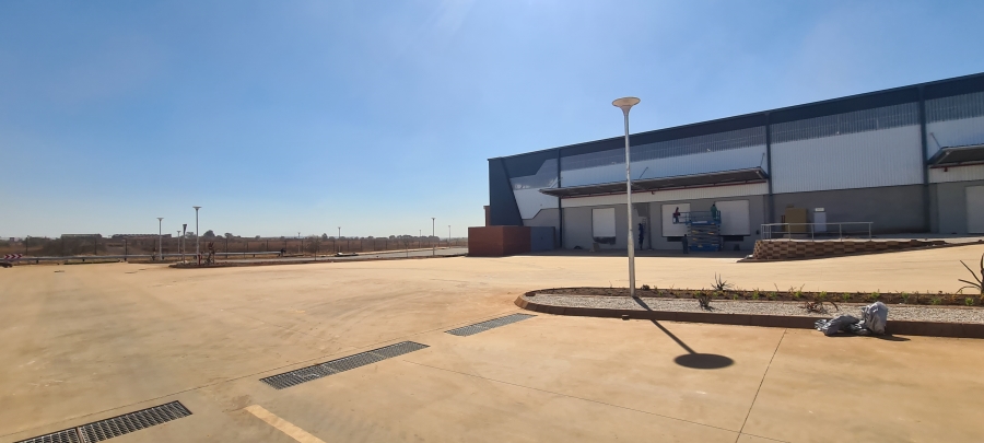 To Let commercial Property for Rent in Olifantsfontein Gauteng