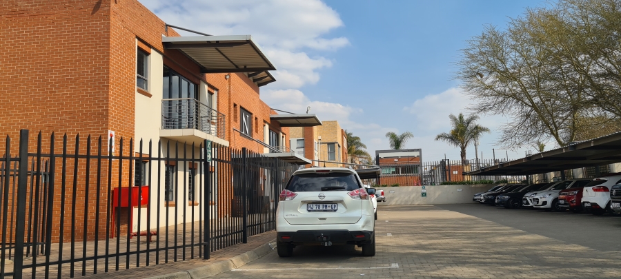 Commercial Property for Sale in Pomona Gauteng