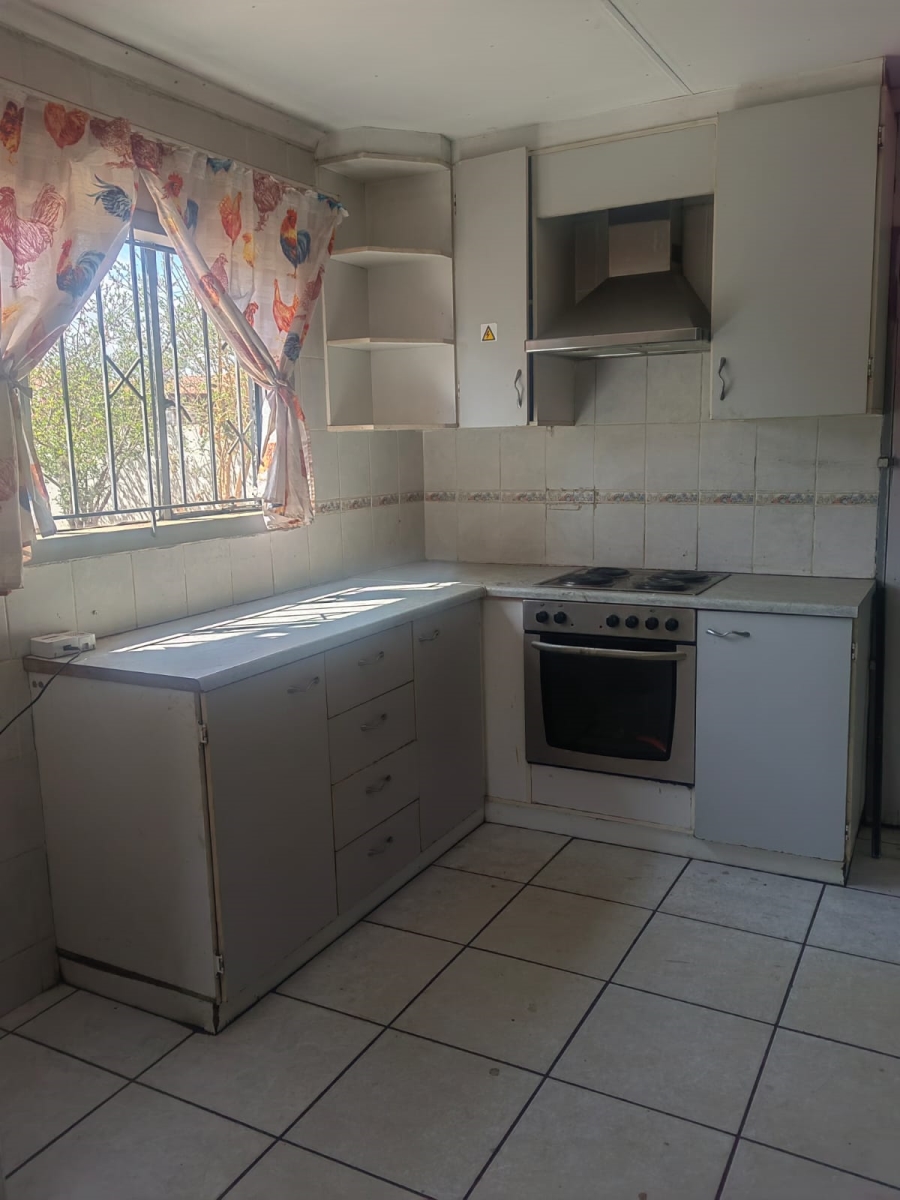 3 Bedroom Property for Sale in Lenasia South Gauteng