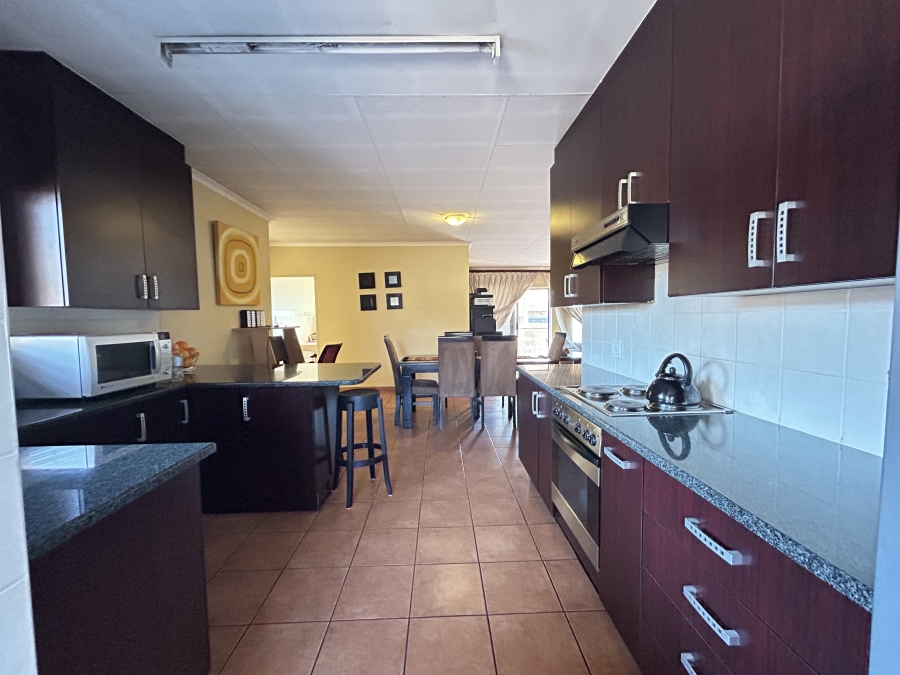 3 Bedroom Property for Sale in Thatchfield Estate Gauteng