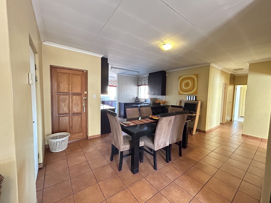 3 Bedroom Property for Sale in Thatchfield Estate Gauteng