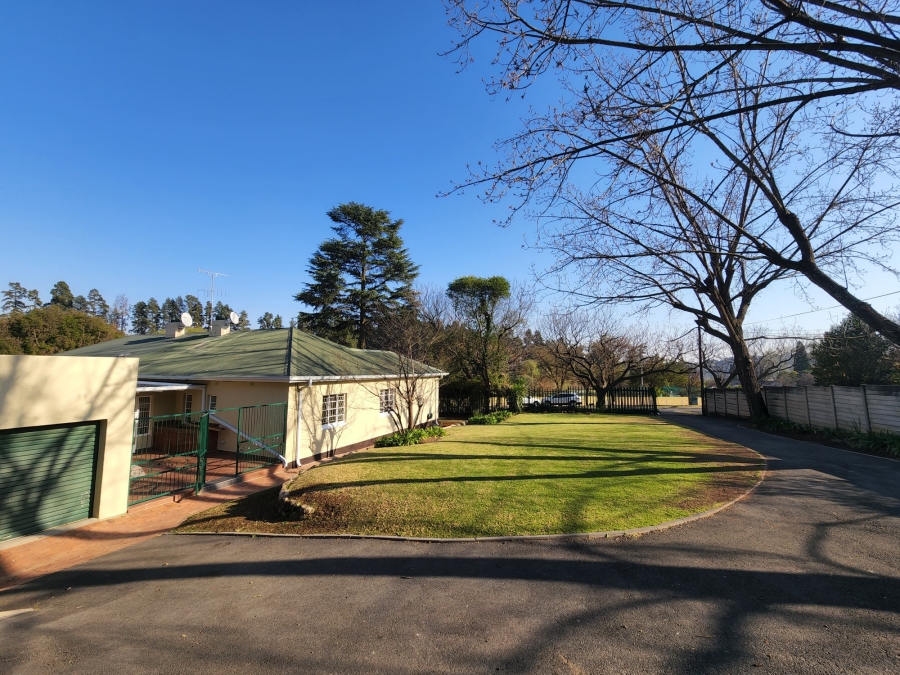 To Let 3 Bedroom Property for Rent in Thornhill Estate Gauteng