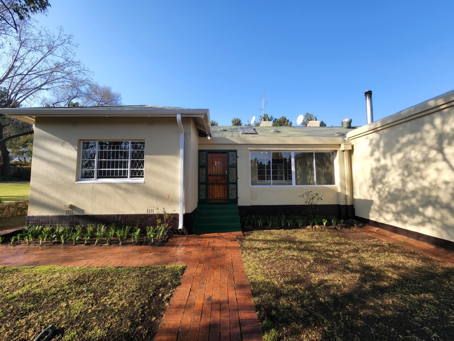 To Let 3 Bedroom Property for Rent in Thornhill Estate Gauteng