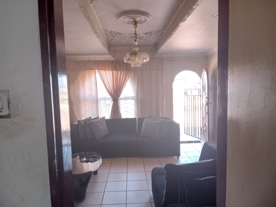 2 Bedroom Property for Sale in Vosloorus Gauteng