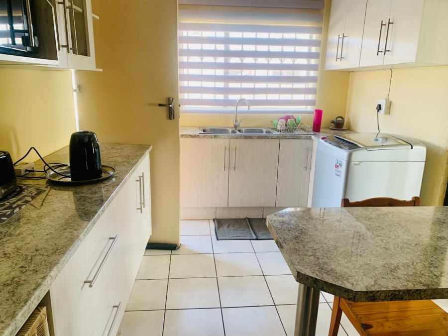 3 Bedroom Property for Sale in Geluksdal Gauteng