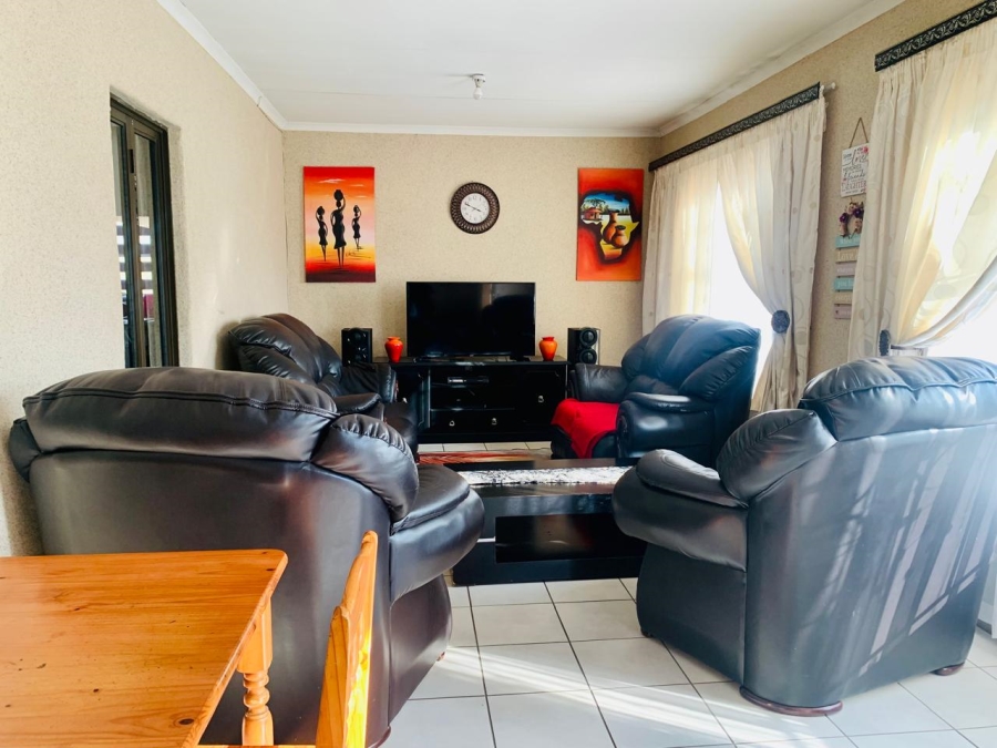 3 Bedroom Property for Sale in Geluksdal Gauteng